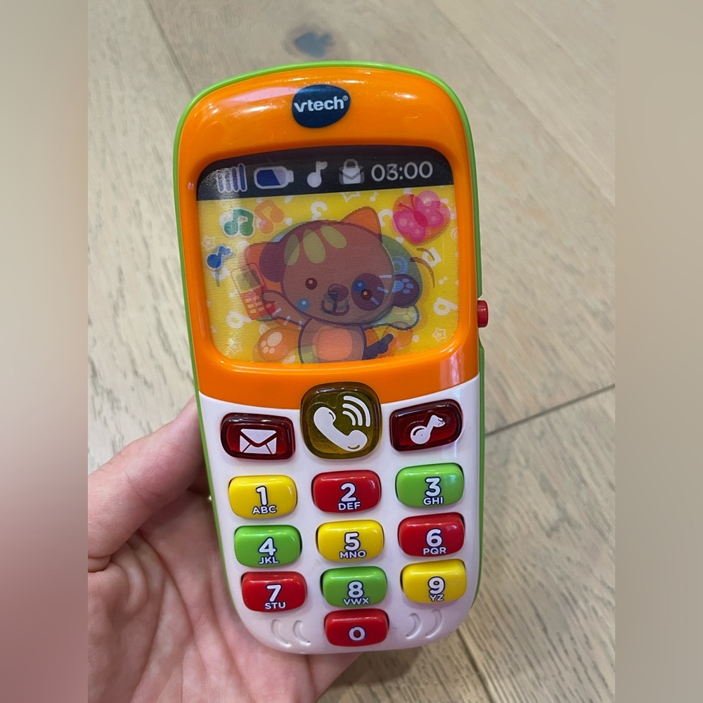 VTech Orange Toy Phone EUC